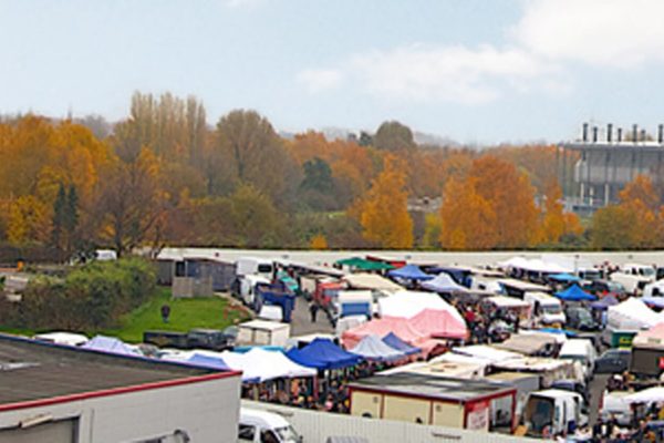 Drive In Autokinos - Essen Trödelmarkt 1